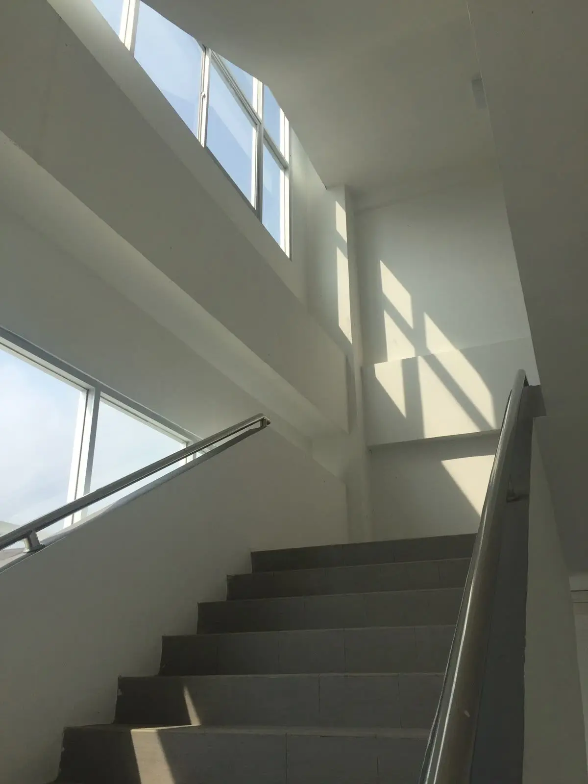 .....ux의 高校生