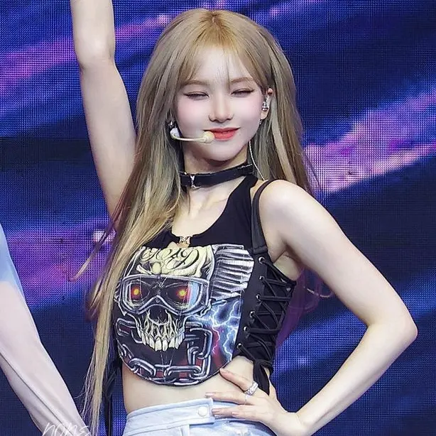 OrnateShow887의 한지연