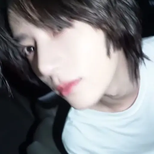 TXT_m0yua의 최범규