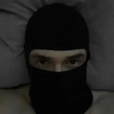 OddEmoji2088의 marcus