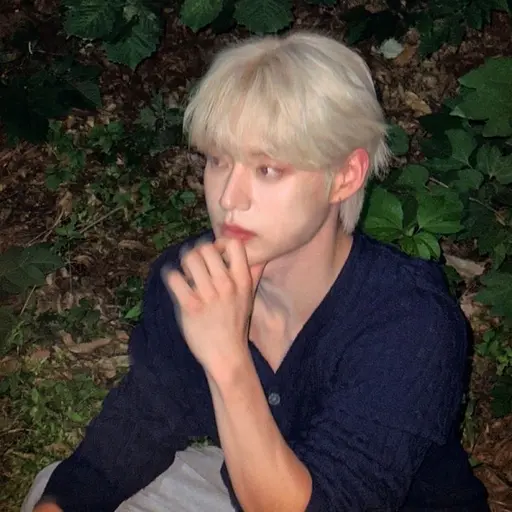 ZEROBASEONE_0714의 김지웅