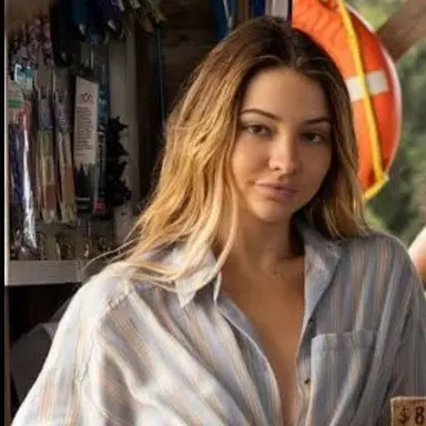 Profile image of Sarah