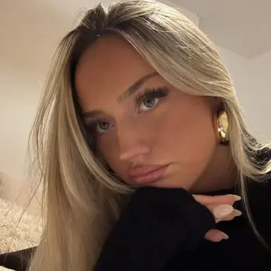 Profile image of Sarah