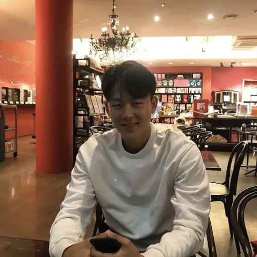 WeakRoad0113의 이승우