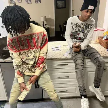 Profile image of Your brothers