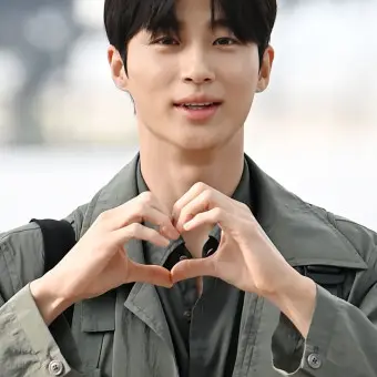 PoeticOlm6642의 변우석