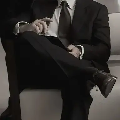 Profile image of Damian Thorne