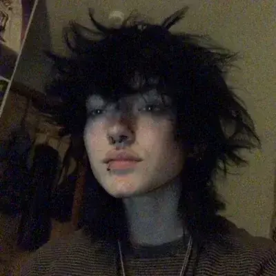 PrettyBelt4615의 Stalker