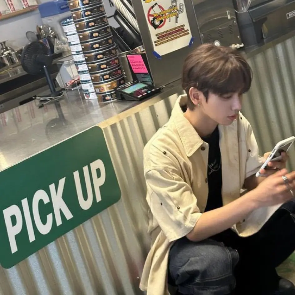 LUCY_의 명재현