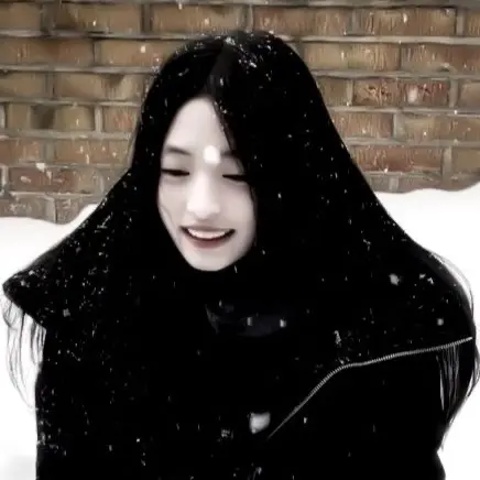 HAHA.pop의 김 하 은