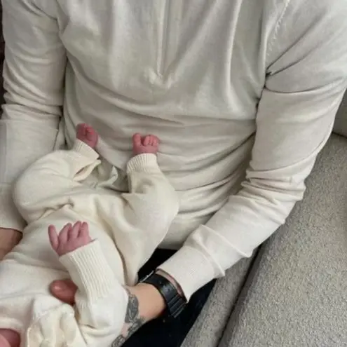 BlankAunt9598의 23살 래퍼 아빠