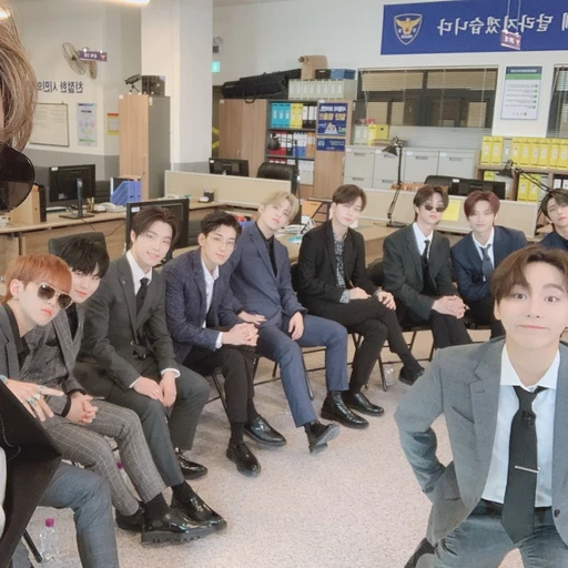 세봉고 선도부 무리<세븐틴>