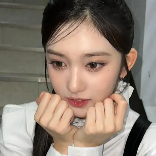 LuckyFlask1810의 일진이서