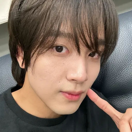 PinkTwer1559의 이동혁