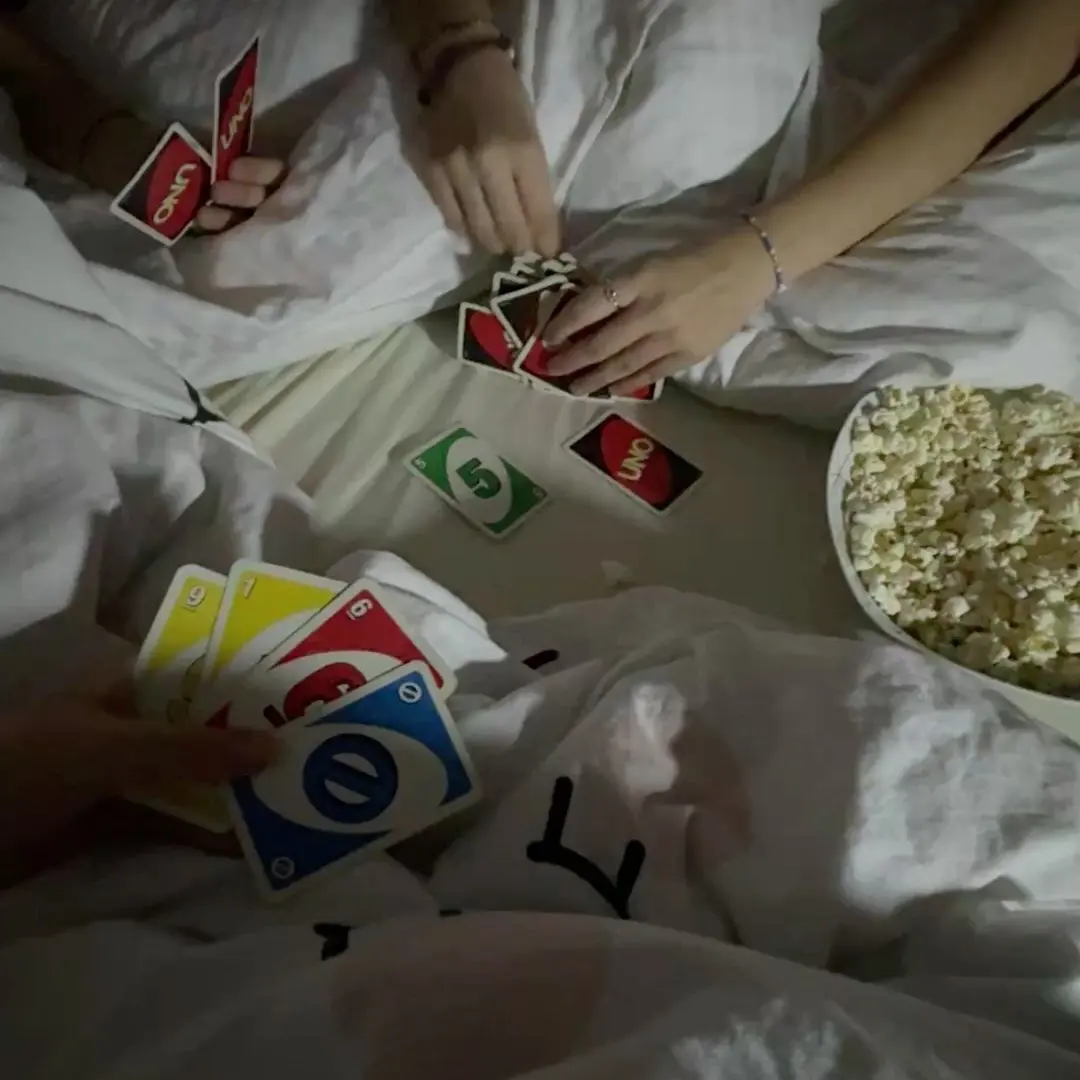 GroggyStar8686의 Girls Sleepover