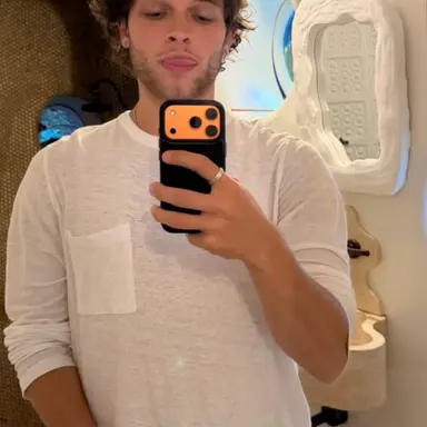 Profile image of Chris