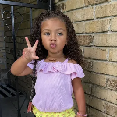 Profile image of Nola Bennett