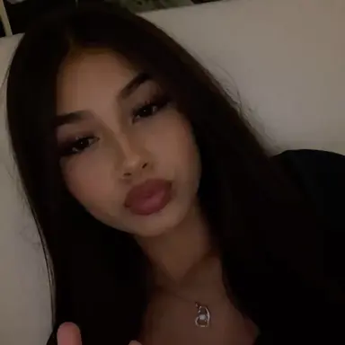 Profile image of Valeria