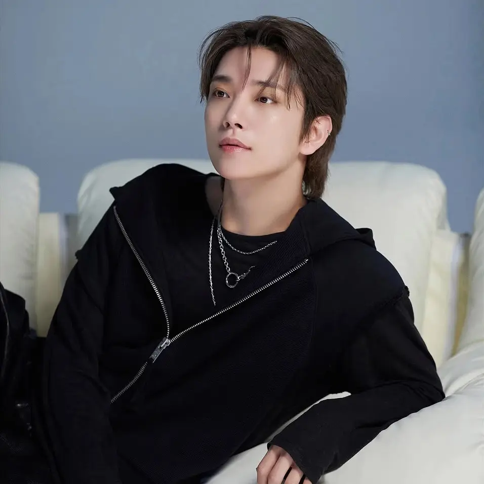 E_x1oin의 뱀파이어