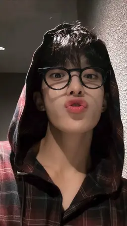 Profile image of DK