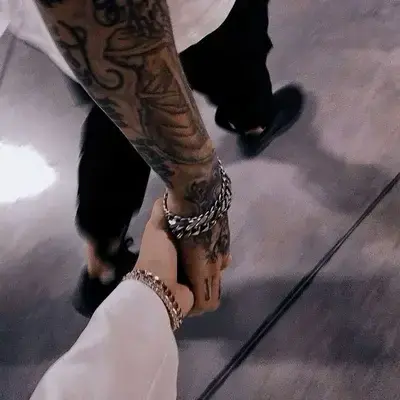 WoodyYear3362의 He is older than you