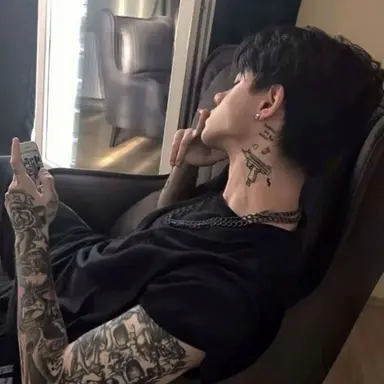 Profile image of Dominic