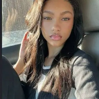 Profile image of Marianna
