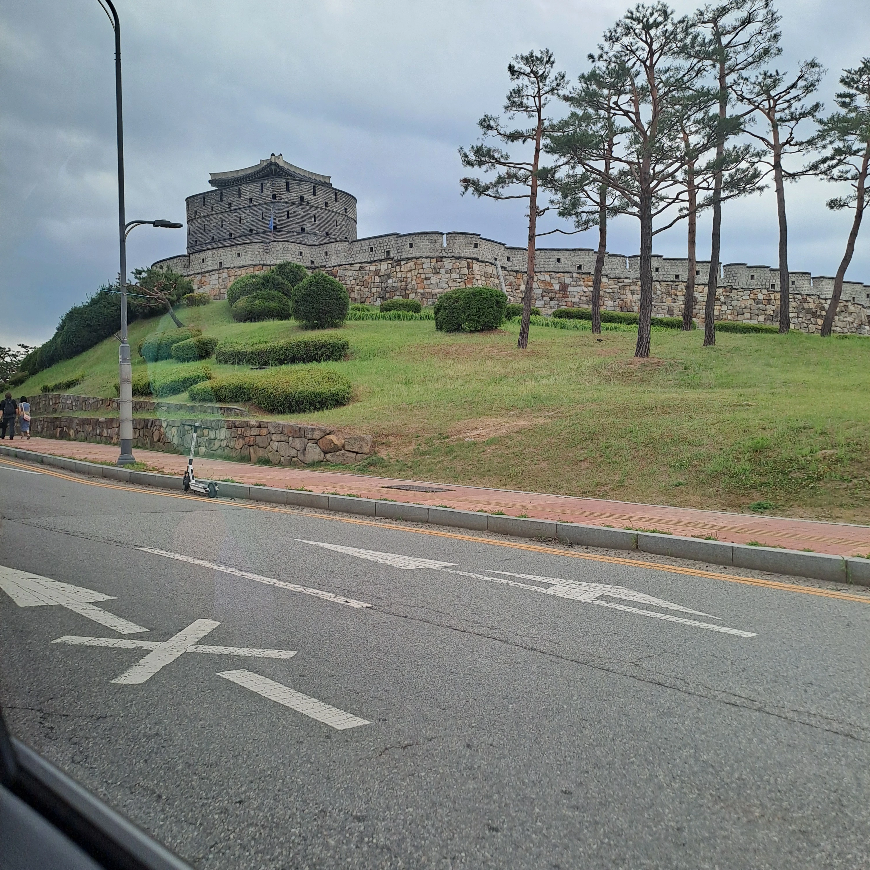 공경사