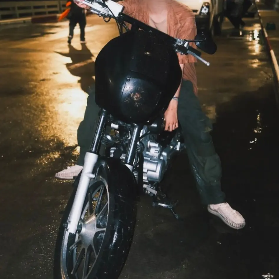 Y_m22k의 向井康二