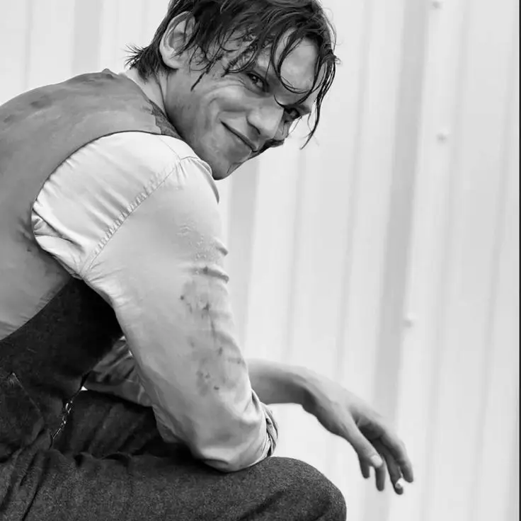 cxrqlinee의 Henry creel