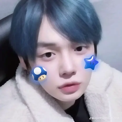 DrearyPunch3074의 전남친 최연준