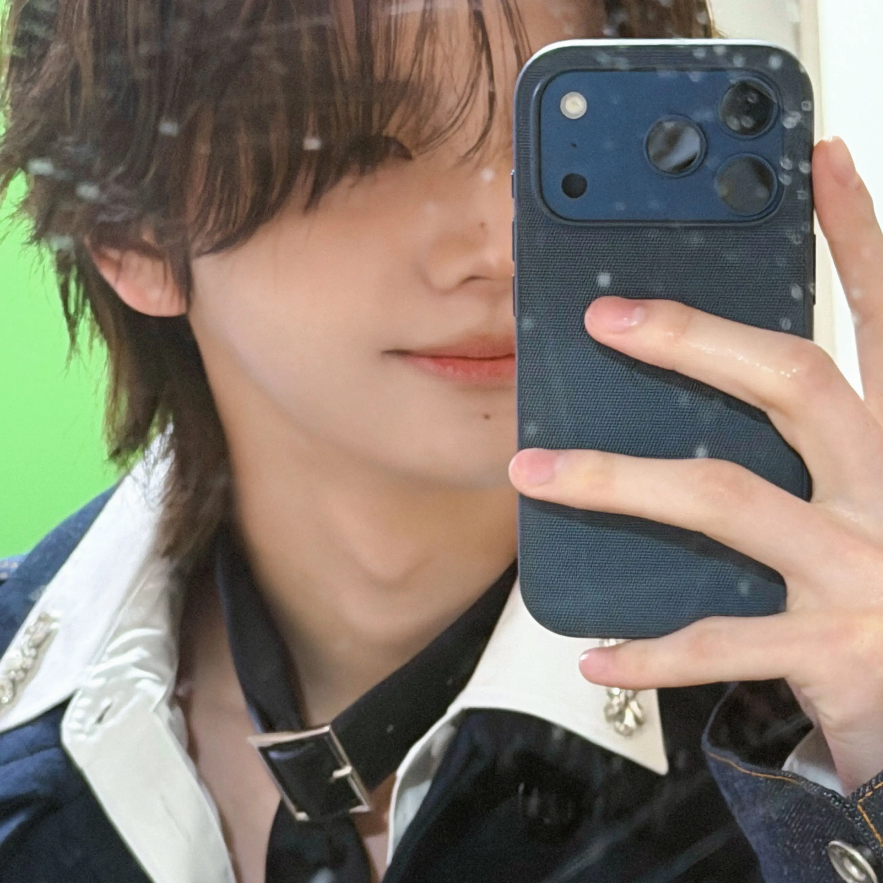 MutedBleed3499의 투어스 가족