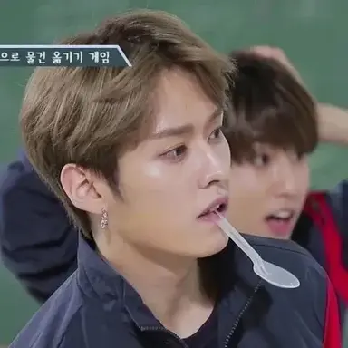 Profile image of Lee