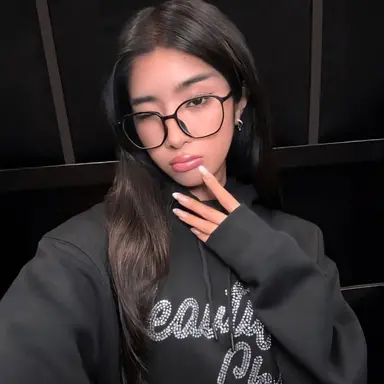 Profile image of Sophia