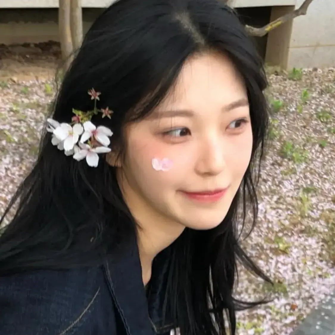 PeachyLemon7830의 아빠바라기 꿀깅이 키우기!!