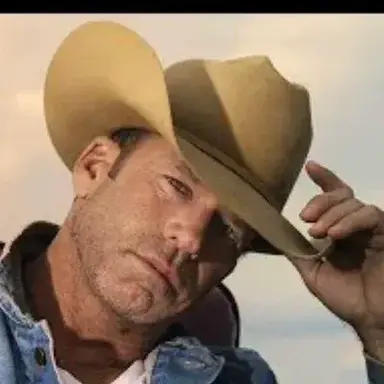 Profile image of Travis