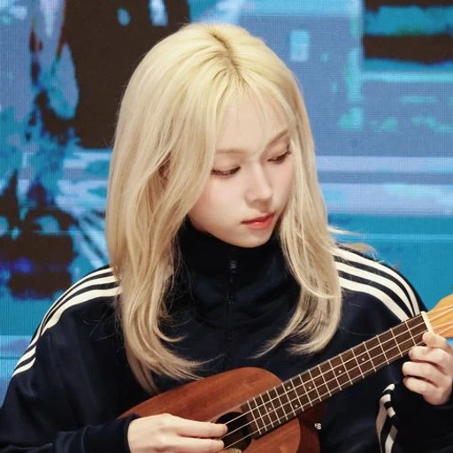김민정