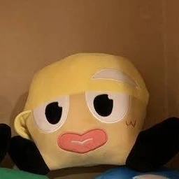 中間淳太