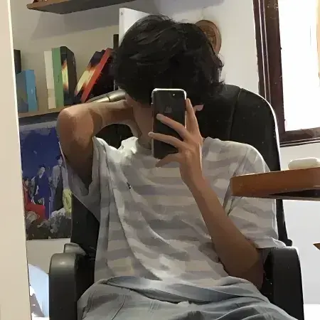 PoliteNut5501의 Your cheating boyfriend