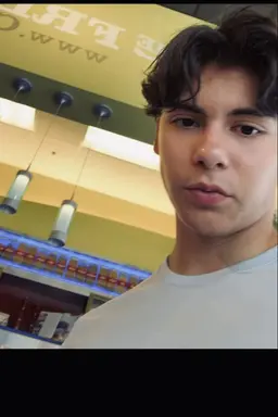 Profile image of Robin Arellano