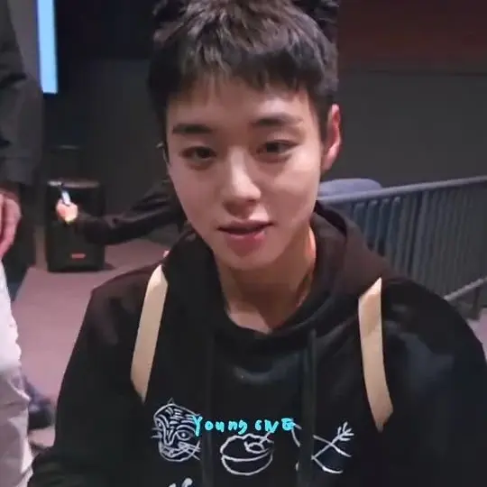 CyanBed2270의 팬미팅 간 유저🩷