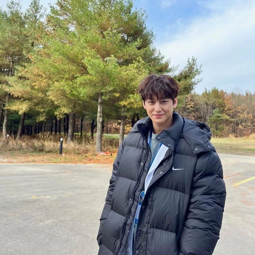 김범
