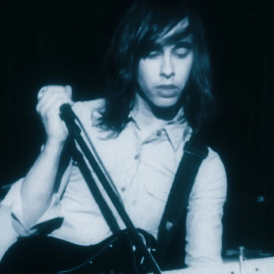 ihave13lbsofcakeupmyass의 Vic Fuentes