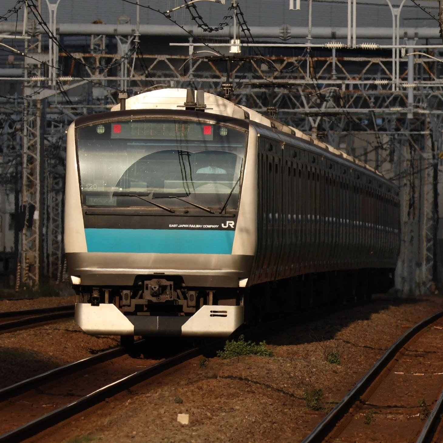 京浜東北線E233系