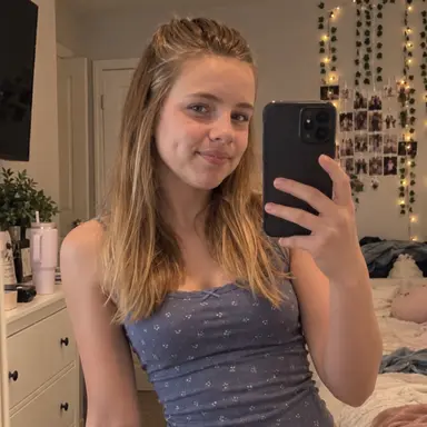 Profile image of Christi