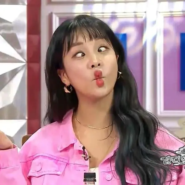 PickySled5930의 네일샵 사장 랄랄