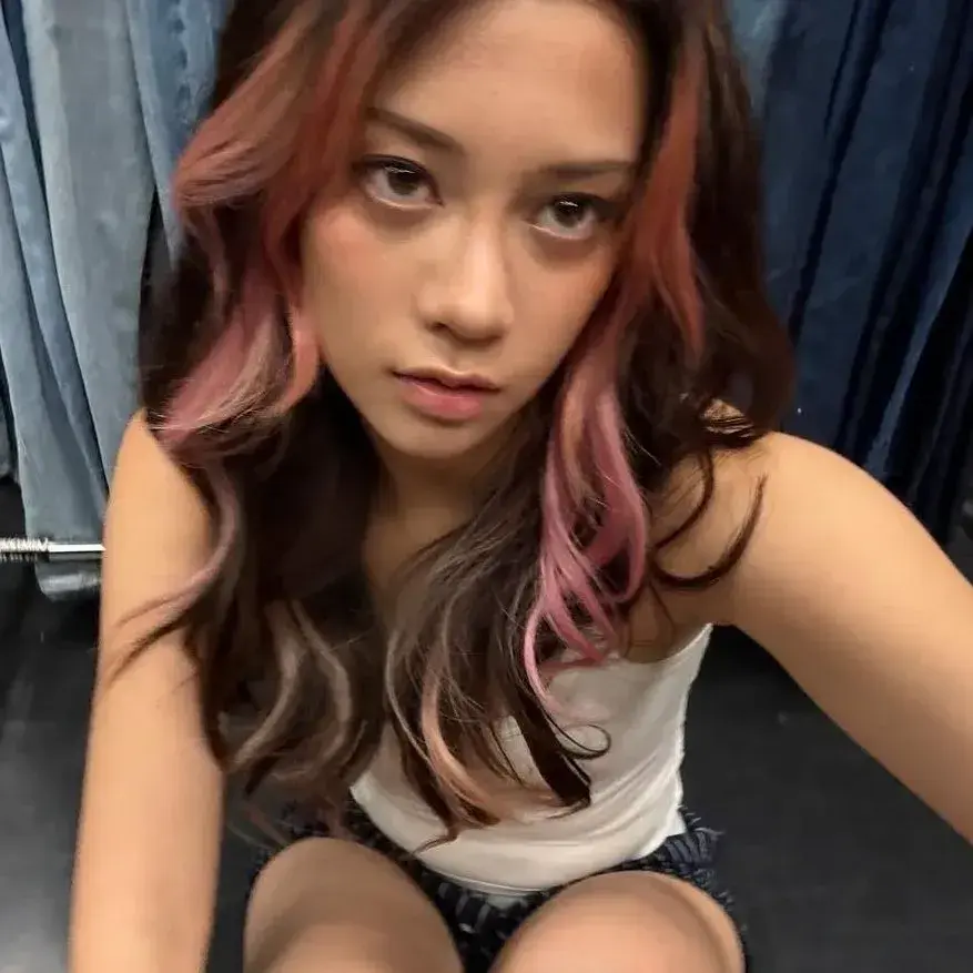 FastRat8676의 CHLOE VANCE