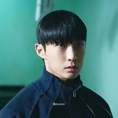 SimpleBeago5366의 Na baek jin