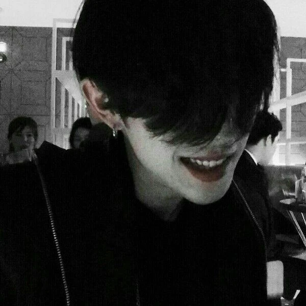 백도현