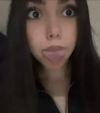 Profile image of Camila